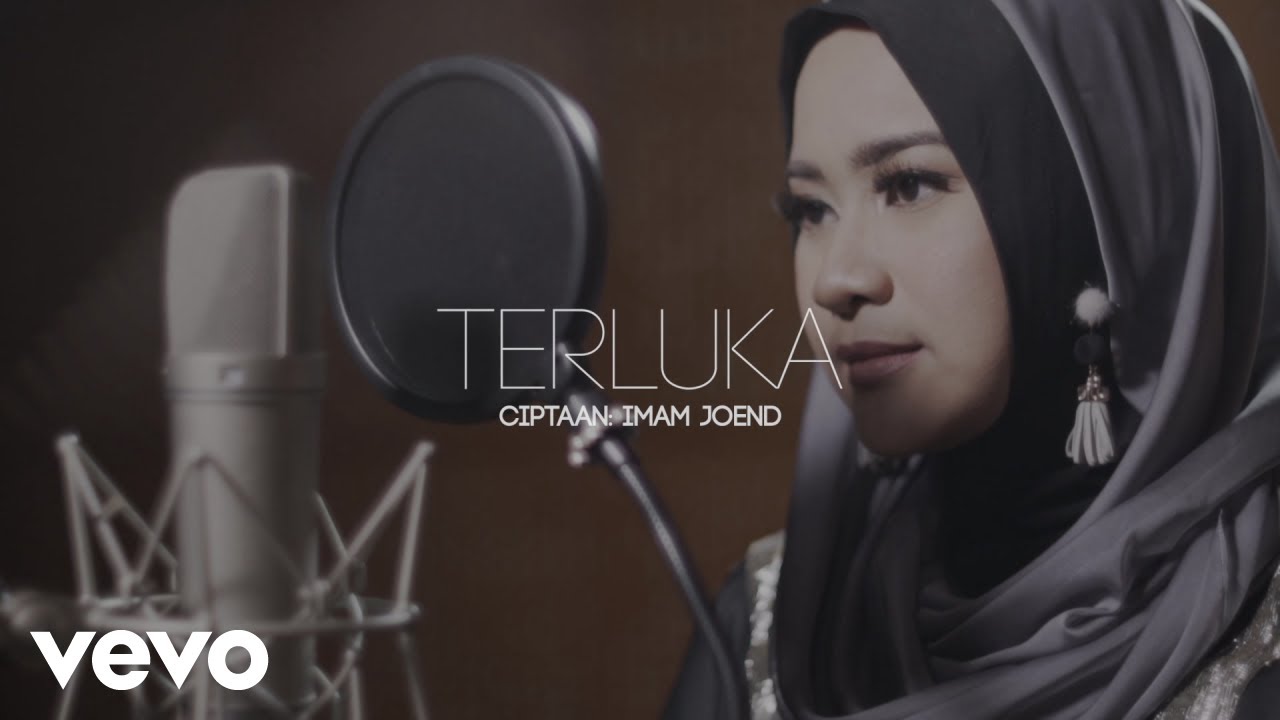 Lirik Lagu Sepiring Berdua dari Ikke Nurjanah - Lirik Lagu Terbaru