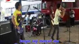 lirik lagu the potters tania